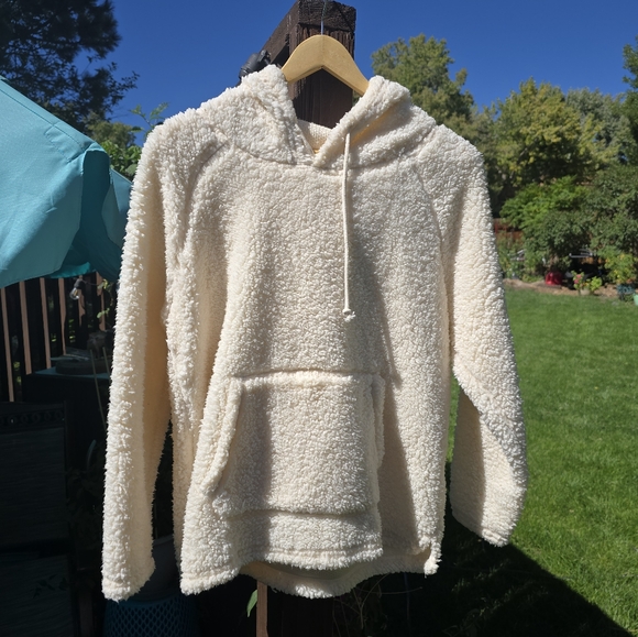 Db Sunday size large sweater - Picture 3 of 10